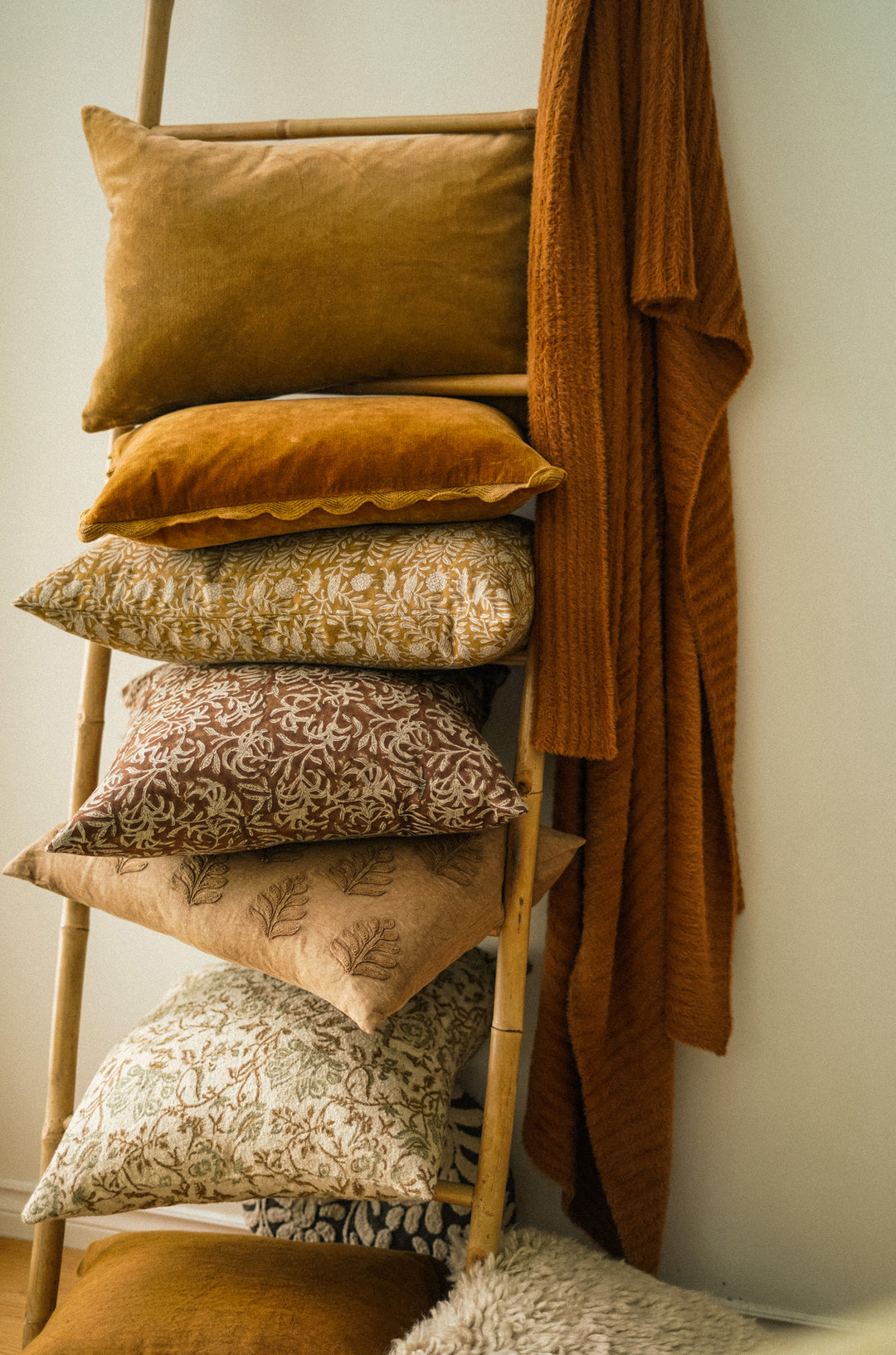 Snug Throw - Autumn