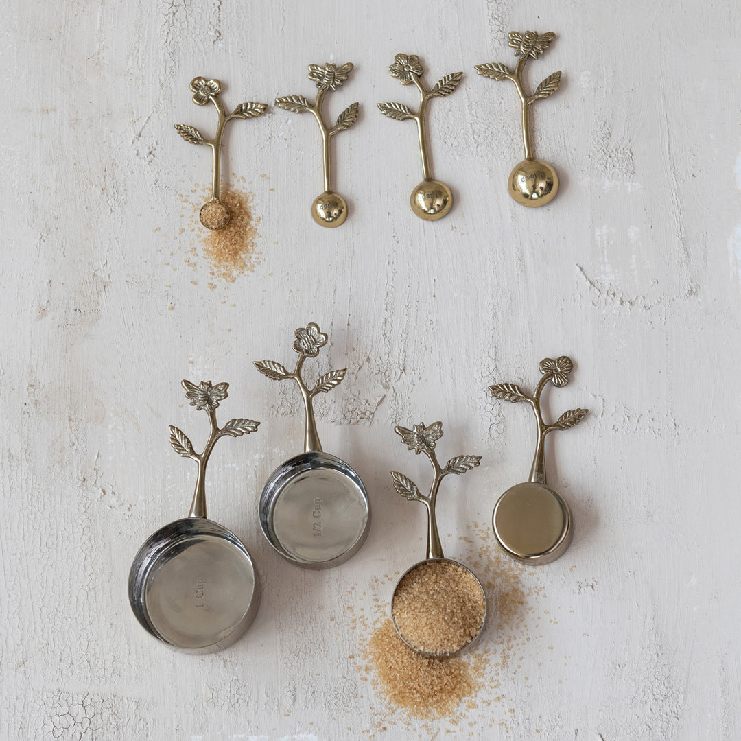 Flower &amp; Leaf Measuring Cups